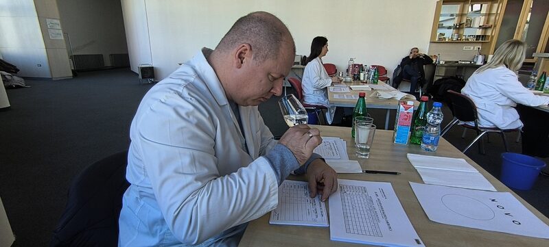 Quality first: evaluation of fruit spirits in progress