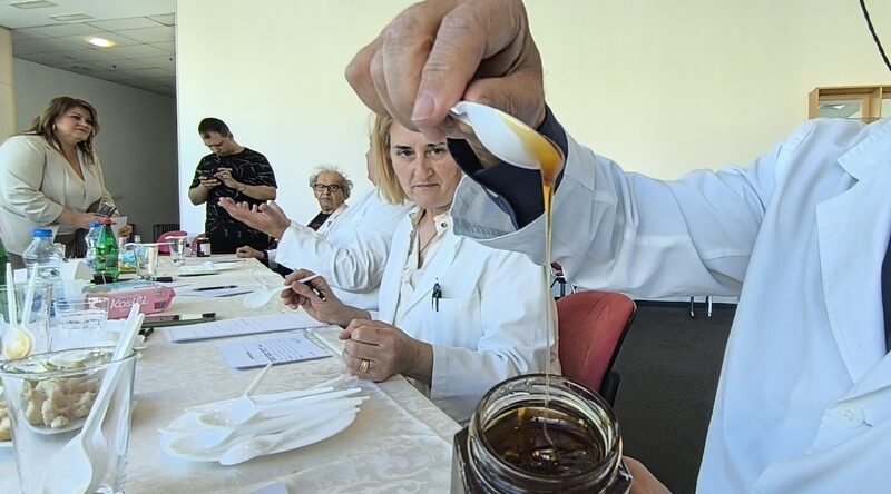 Kvalitet koji se meri: Med u centru pažnje stručne komisije