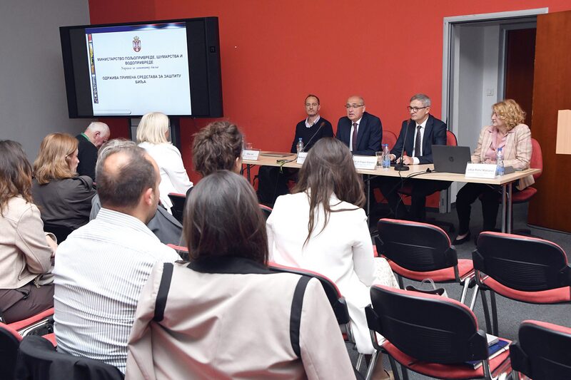 PREDAVANJE O ODRŽIVOJ PRIMENI SREDSTAVA ZA ZAŠTITU BILJA - Za zdrav proizvod uz pravila struke