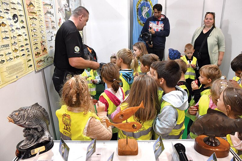 Ribe se love, ribe se čuvaju