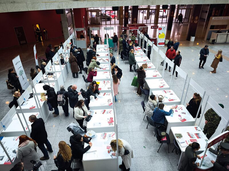 Juče održan Sajam zapošljavanja -Traženi i ugostitelji, barmeni, konobari